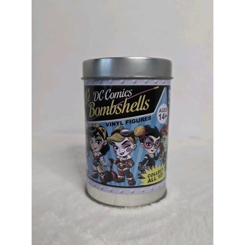 Lil DC Comics Bombshells Vinyl‎ Harley Quinn Mystery Tin Opened Figure Sealed